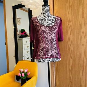 BKE Boutique women’s beaded lace sheer short sleeve top Large